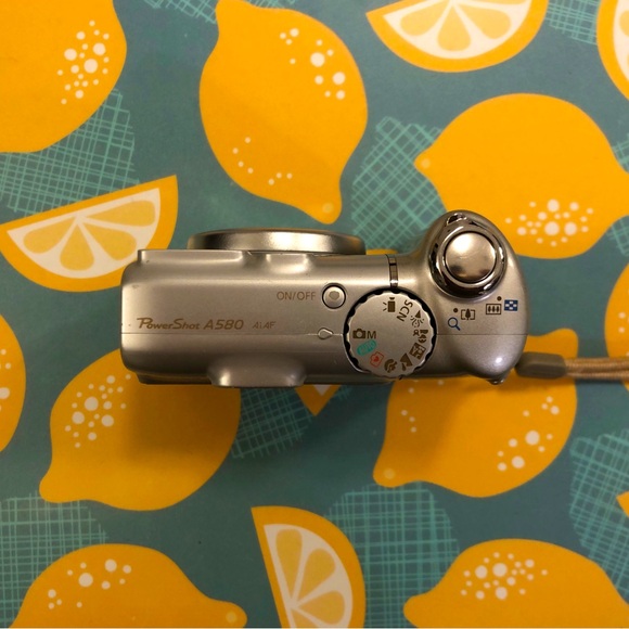 Canon PowerShot A580 - Picture 3 of 8